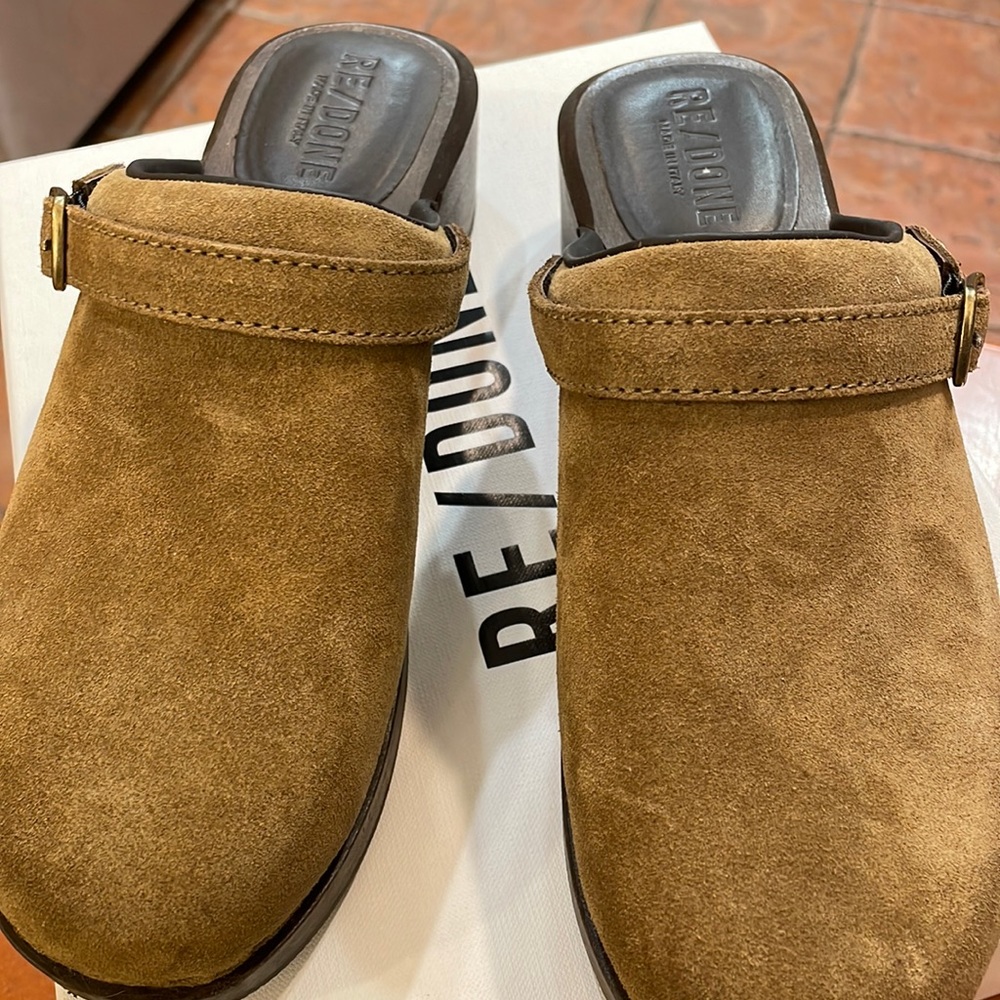 Re/Done suede clogs tan olive green 70s classic clog